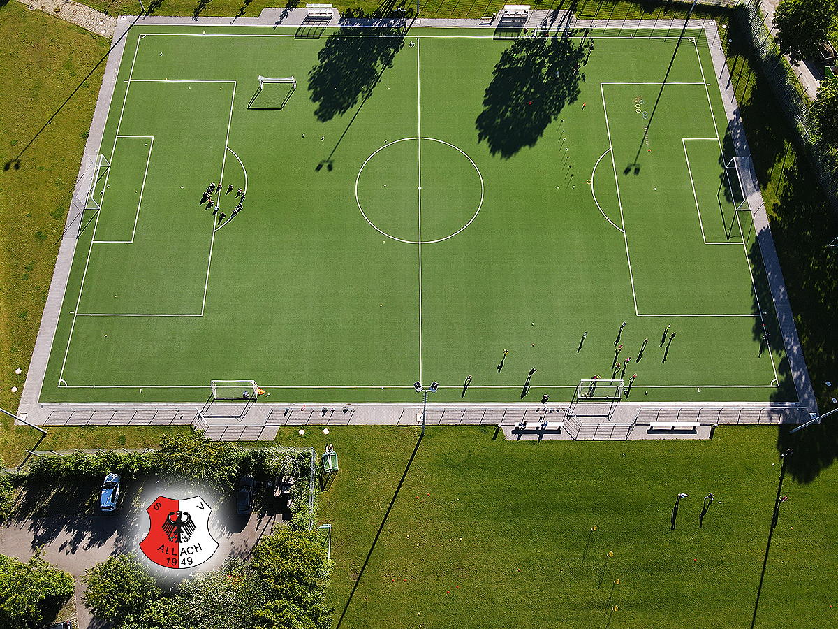 Unser Kunstrasenplatz